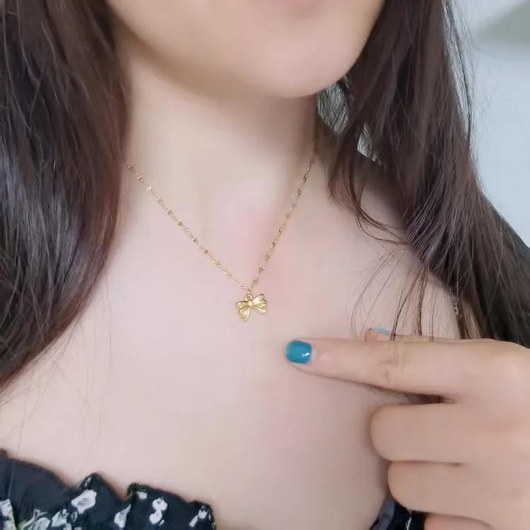 钛钢项链 水波纹嘴唇蝴蝶结链钛钢时尚简约百搭精品18K金不易掉色