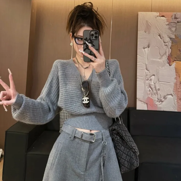 2025时尚新款简约百搭针织衫显瘦打底衫洋气长袖上衣设计感F8-51