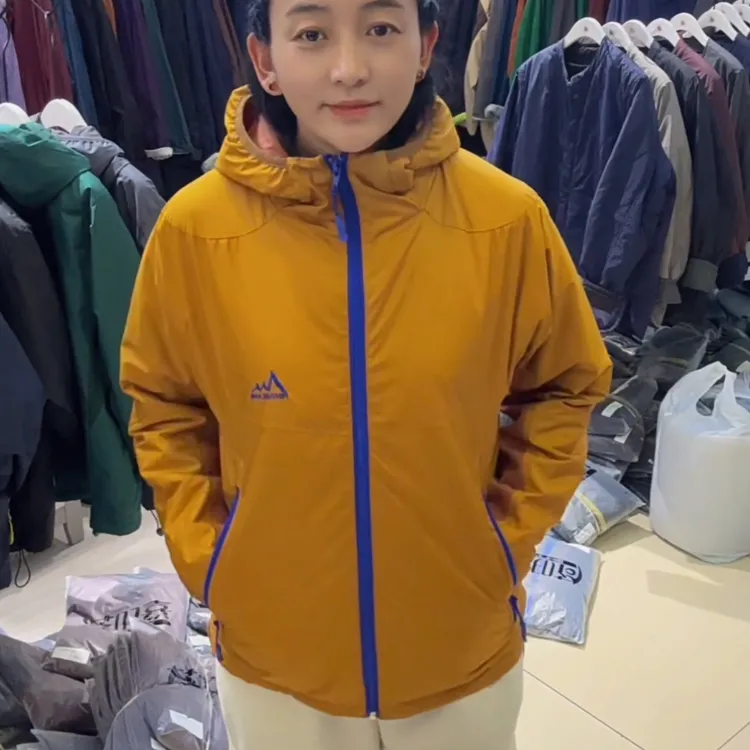 新款防风运动连帽棉服外套男女通用休闲