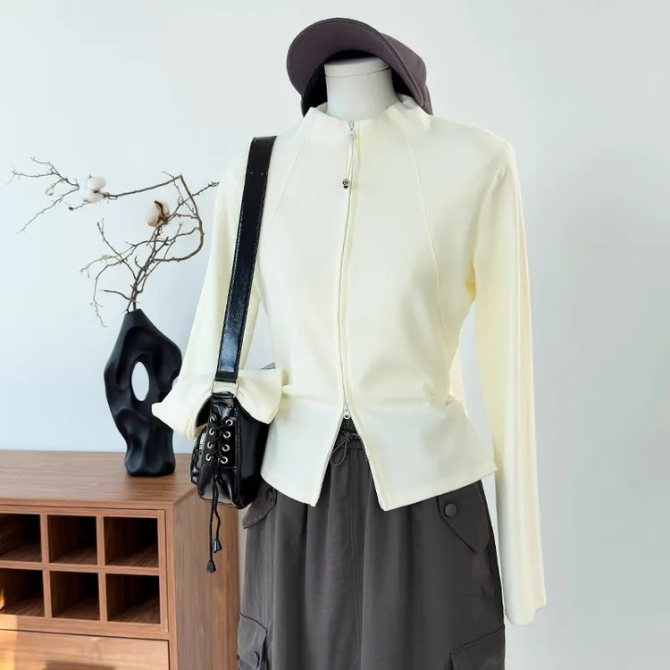 2025秋冬新款立领长袖拉链T恤鱼骨修身显瘦设计感德绒开衫上衣女