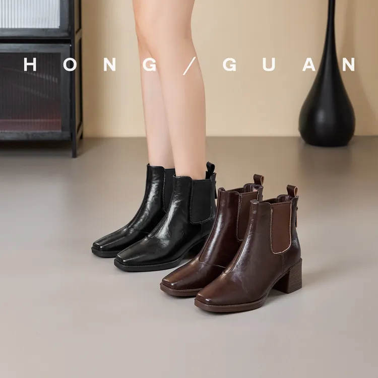 高级感～！红冠新款加绒显瘦抓纹方头粗跟切尔西靴女棕色小短靴3231