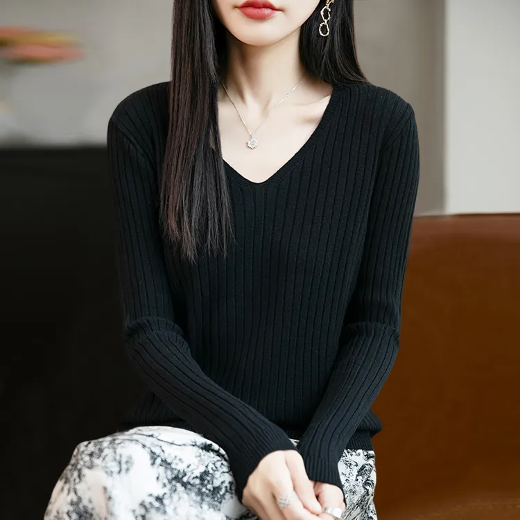 100纯羊毛衫女士黑色毛衣秋冬新款套头百搭V领羊绒打底衫上衣