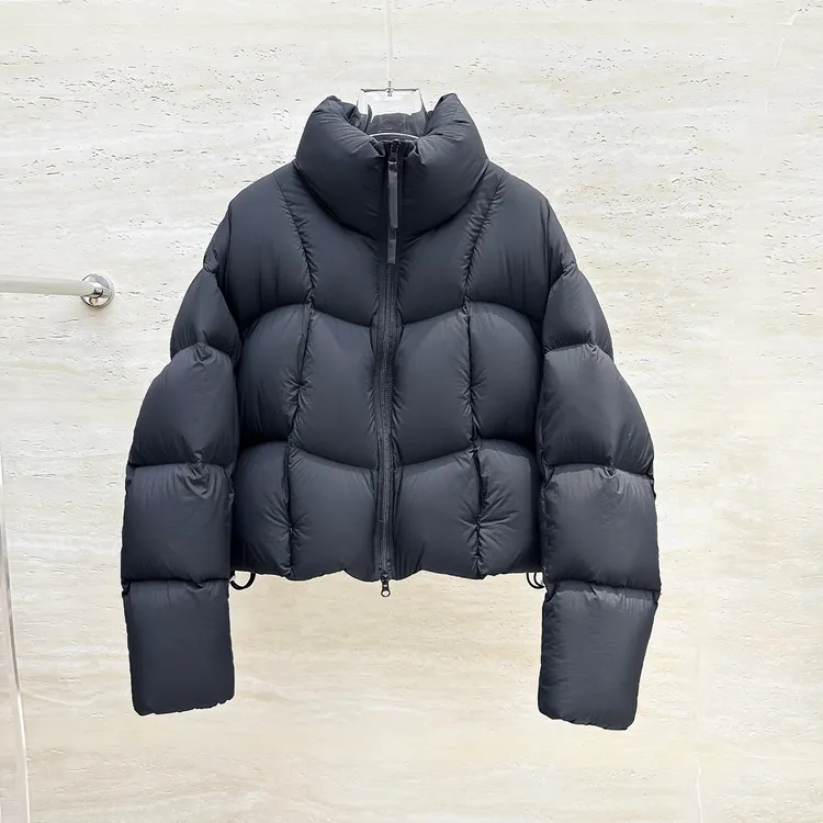 90白鸭绒泡芙短款羽绒服女冬季外套立领面包服2025新款羽绒衣冬装