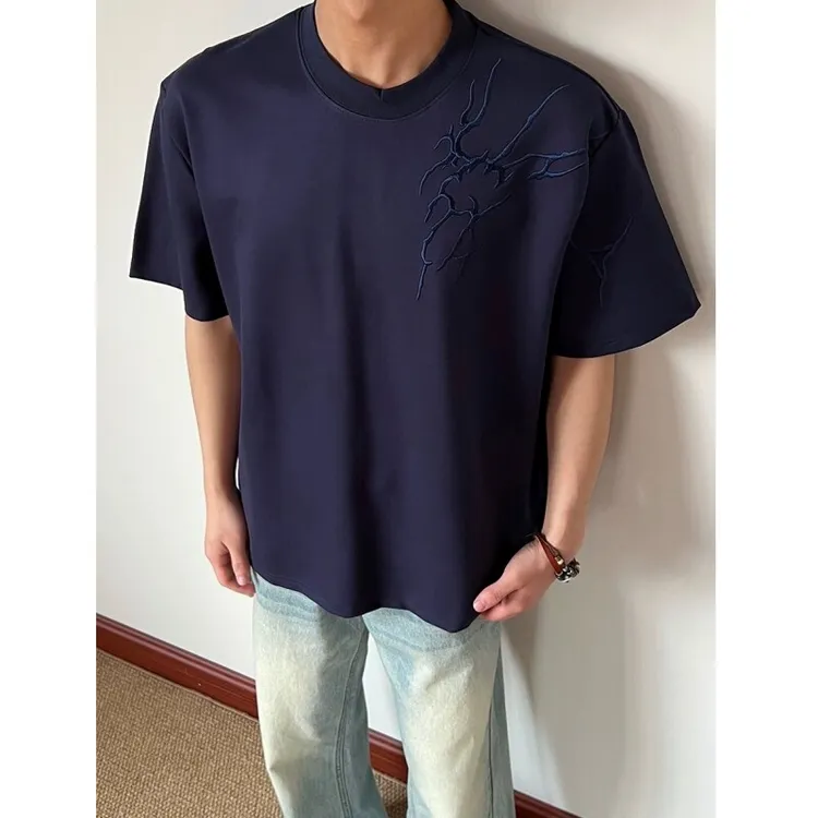 夏季新款正肩圆领宽松短袖t恤男百搭闪电刺绣空气棉透气半袖上衣