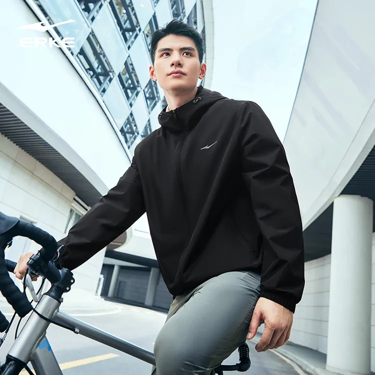 能量满格|鸿星尔克外套2025秋季新款男士通勤防小雨运动夹克风衣