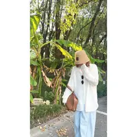 【瘦瘦】冬日恋岛-大码秋季法式翻领竖条纹宽松显瘦上衣F0036
