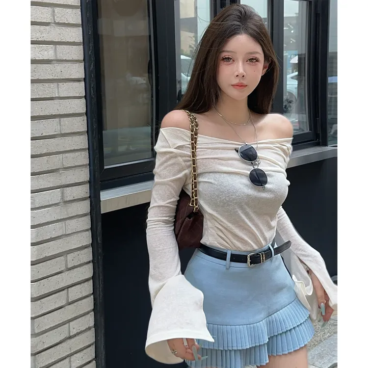 21DEGREES【香草蛋糕】米色收腰喇叭袖T蓝色花边裙裤