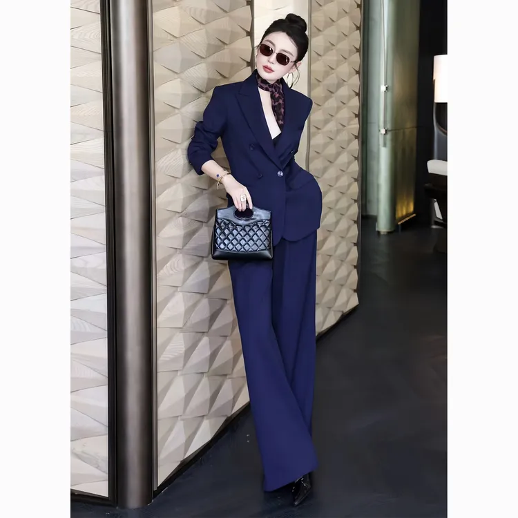 ZEROYK静奢风高端职业装设计感女神范围巾西服腰带扣阔腿裤三件套