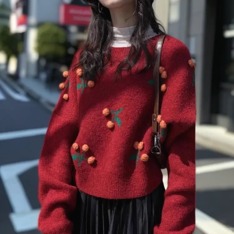 软糯复古日系红色针织衫女2025秋冬新款慵懒风减龄高级感樱桃毛衣