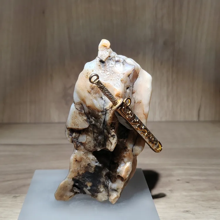 自然站立戈壁人物石大尺寸西楚霸王