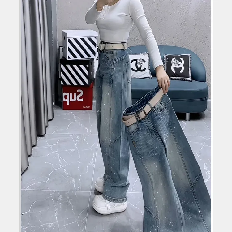 5782新款重工烫钻时尚宽松弯刀牛仔裤(裤长104左右无腰带)