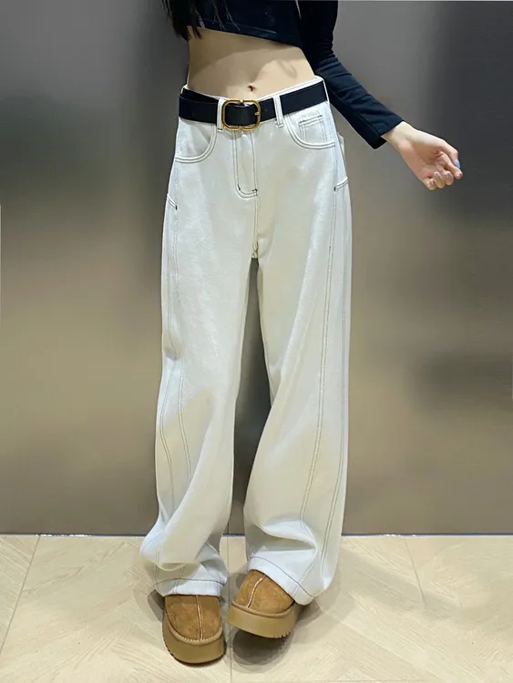 兜兜超有米   博主推荐2025新款白色线条设计高腰宽松直筒牛仔裤