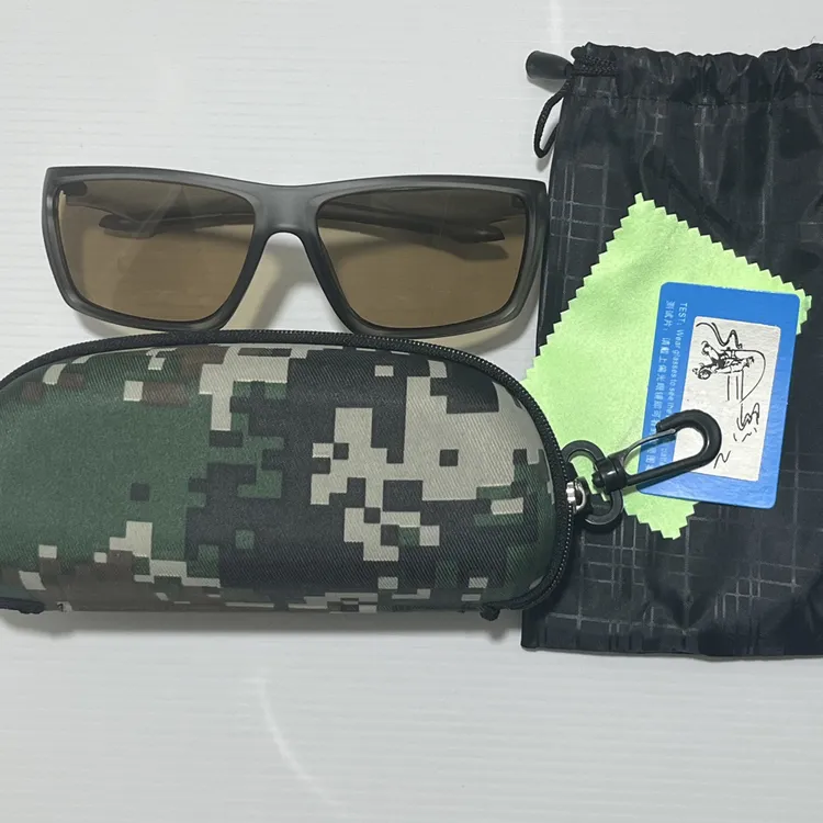 户外找鱼偏光镜高清超轻舒适太阳眼镜开车跑步TR镜框