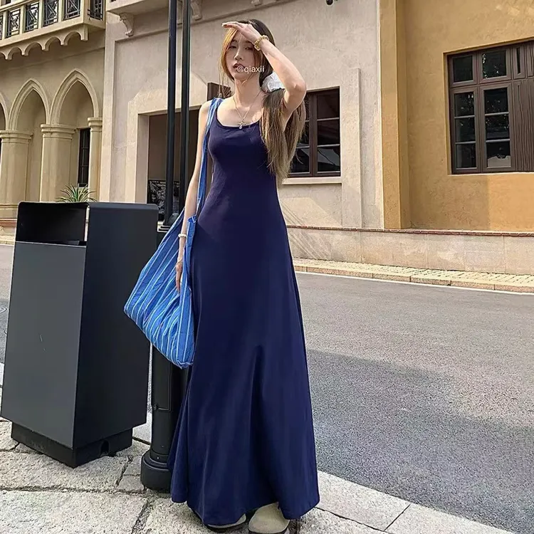 A#6035法式复古长裙2024春夏季收腰显瘦设计感气质背心吊带连衣裙