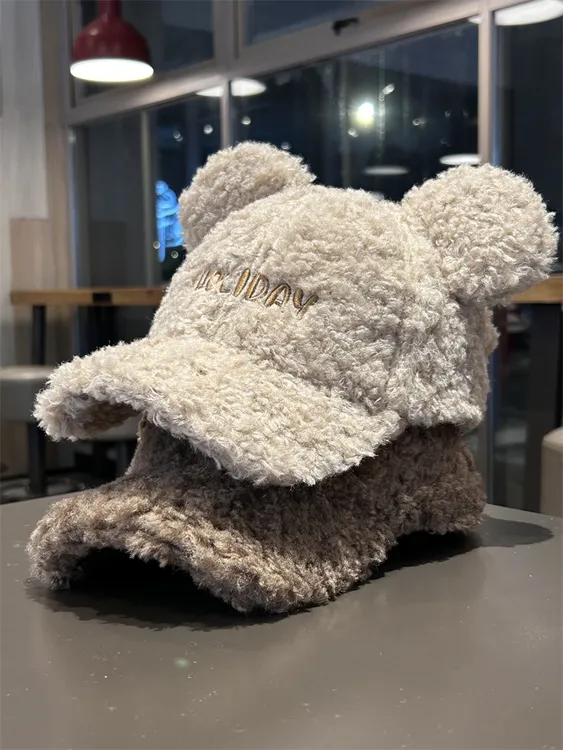 日系羊羔绒可爱小熊棒球帽子女冬季甜美可爱防寒保暖显脸小鸭舌帽