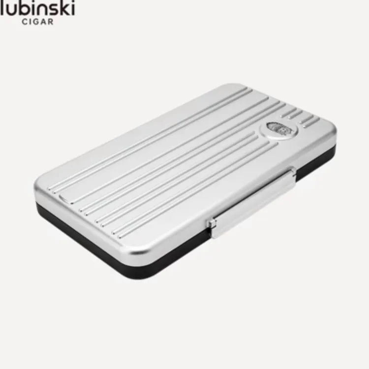 LUBINSKI轻薄便携航空铝便携盒 ＋多功能雪茄剪＋单直冲打火机套装