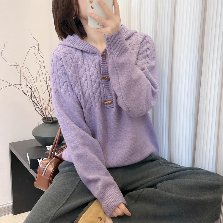 麻花牛角扣连帽纯色长袖针织打底衫秋冬季新款宽松韩版休闲毛衣女