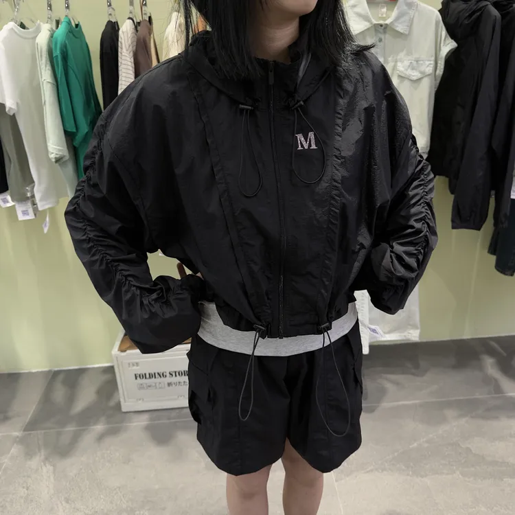 女连帽常规款短款夏季防晒短外套运动风athflow风