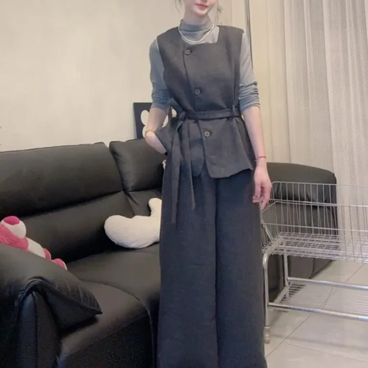 韩系氛围感穿搭套装女2025春秋新款收腰马甲针织长袖阔脚裤三件套