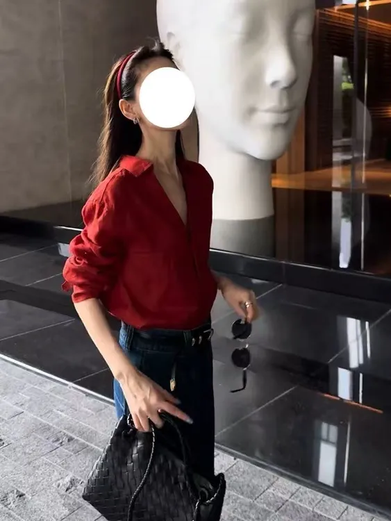 秋季新款时尚高个子百搭优雅韩系气质红色长袖V领衬衫女AM25325