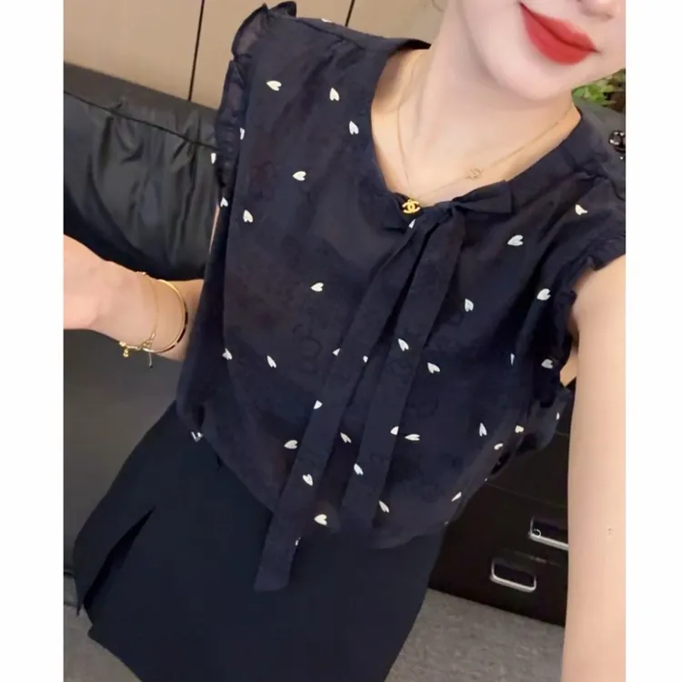 设计感超薄蝴蝶结时尚显瘦小衬衫女2025夏季新款无袖气质通勤上衣