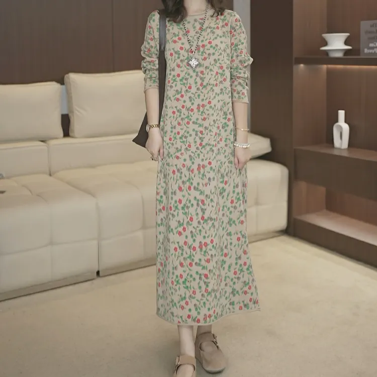 花朵连衣裙2025新款流行女士中长款复古碎花高级感轻奢针织3458