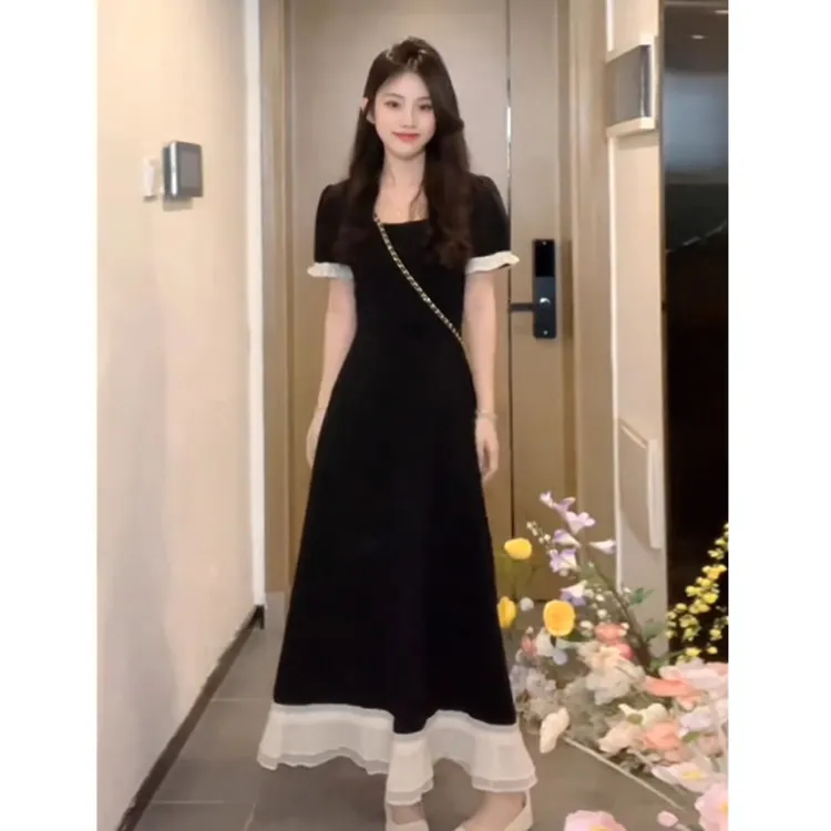 大码时尚高级感拼接连衣裙女2025秋季新款胖mm法式收腰显瘦小黑裙