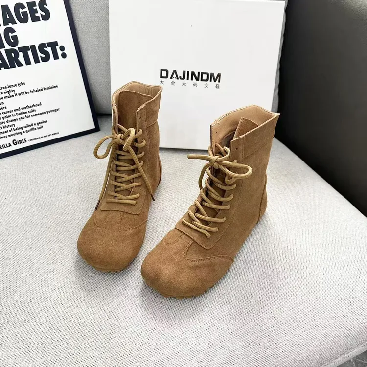 大金大码女鞋40-43芒果头系带短靴瘦瘦靴