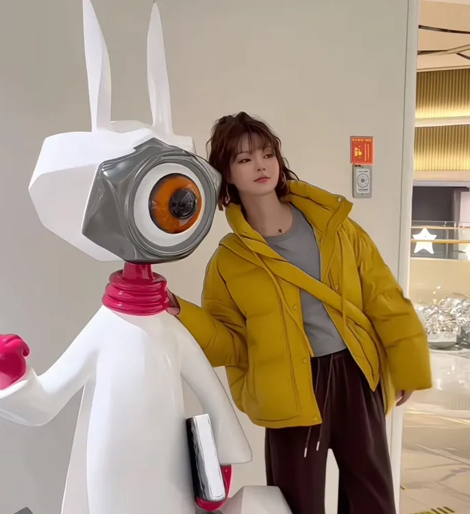 《香香严选》25新款韩系小众设计感短款羽绒服88AW1309