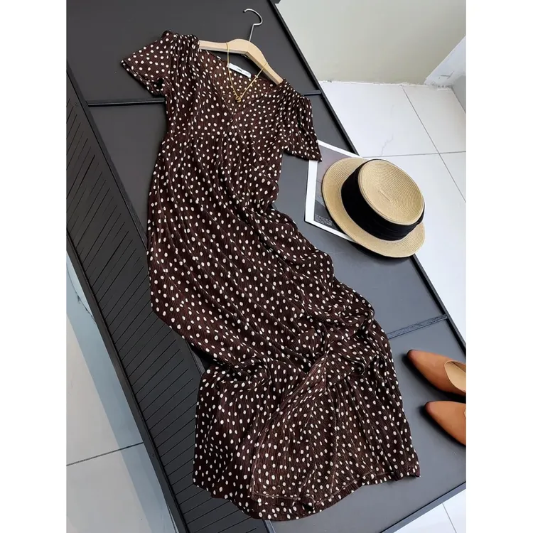 波点法式2025夏季新款裙子气质短袖裙茶歇a字连衣裙显瘦V领