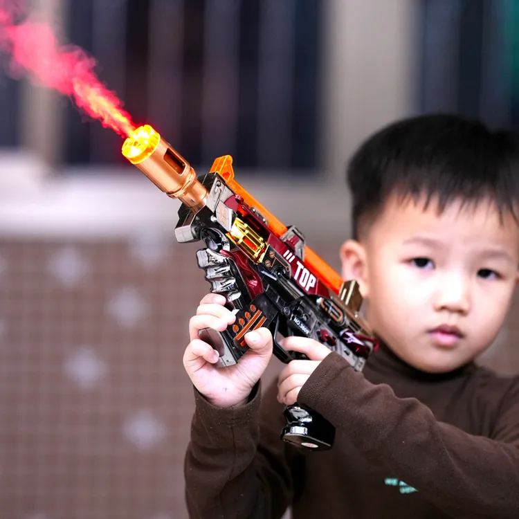儿童电动喷雾烟雾玩具枪伸缩振动灯光炫彩2-3岁6男孩宝宝手枪礼物