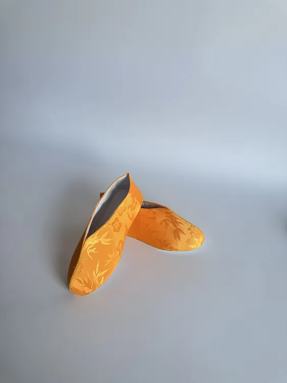 传统非遗纯手工高端金黄复古女神佛供奉鞋类等