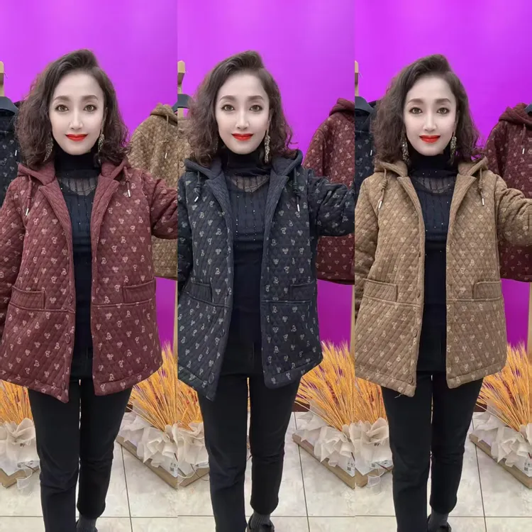 CX芃美085时尚女士带帽加棉外套三色