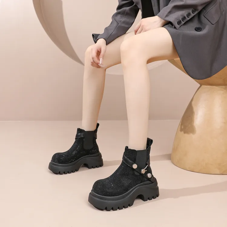 2025秋冬新款钻钻女靴粗跟厚底烟管弹力短靴9911