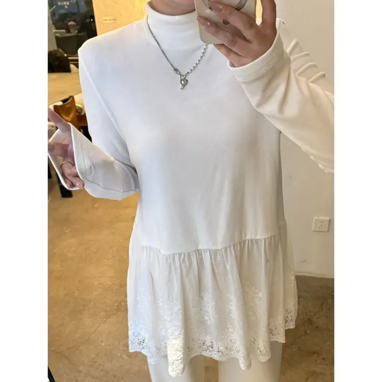 晶咕佳佳【纯净云朵】宽松版型下摆拼接蕾丝打底T恤气质长袖白色