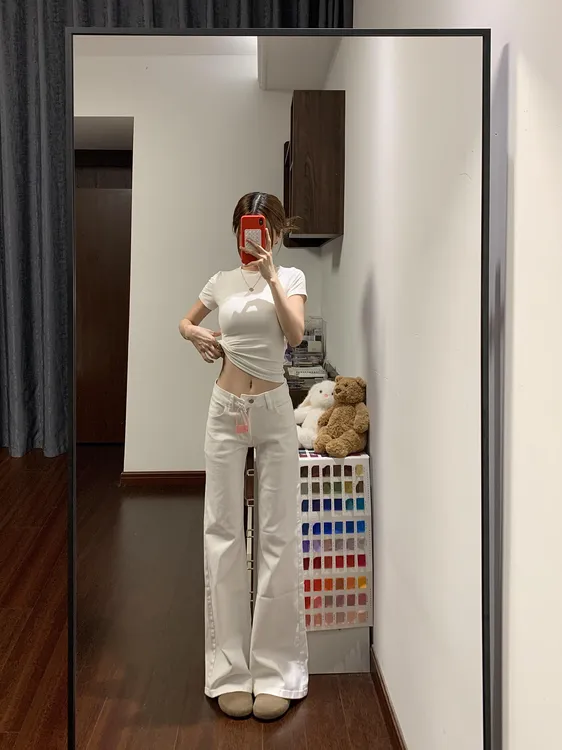 白色美式辣妹不贴腿牛仔裤微喇低腰拖地长裤秋季新款宽松显瘦喇叭