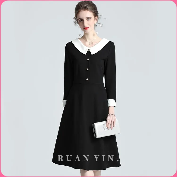 RUAN YIN赫本风娃娃领中长版小黑裙2025秋季新款女修身显瘦黑色礼