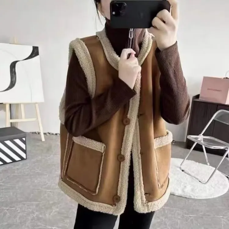 大码冬季显瘦常规款女宽松型复古港风保暖时尚马夹922