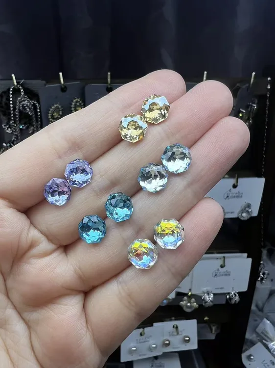 合金耳饰 超闪千禧八边玫瑰耳骨钉女多切面椭圆锆石养耳洞耳钉