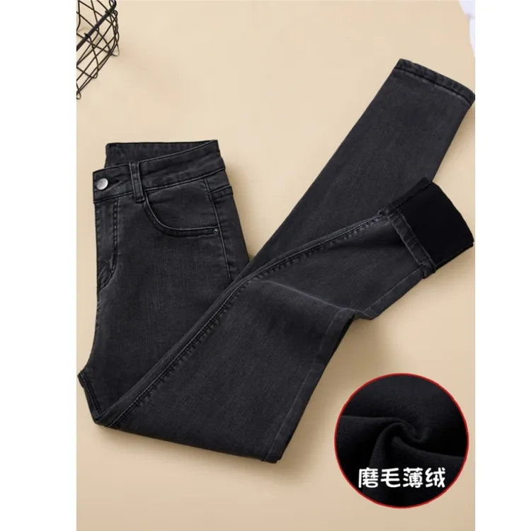 雪千羽修身显瘦弹力牛仔裤女秋冬2025新款加绒高腰紧身小脚铅笔裤