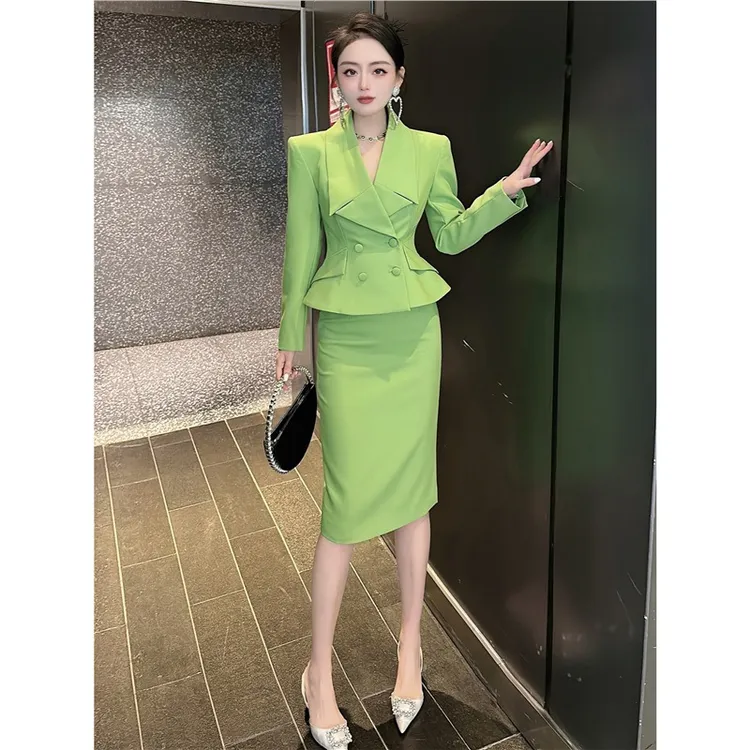 气质名媛两件套春装2025法式短款小西装包臀裙通勤时尚显瘦套装女