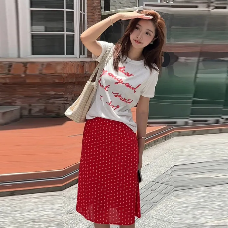 时尚精致潮流夏季设计感漂亮新款松弛感好看日常休闲风女装两件套