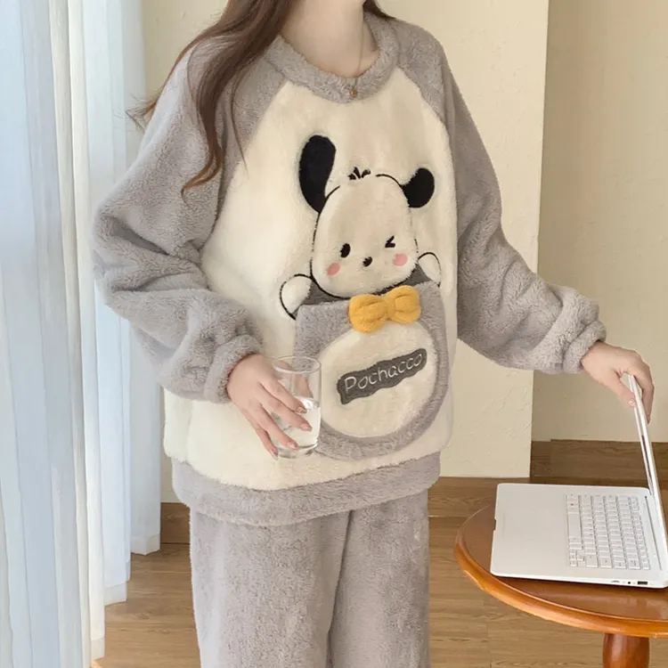 80-200斤大码女秋冬季法兰绒带口袋保暖长毛绒女生家居服睡衣套装