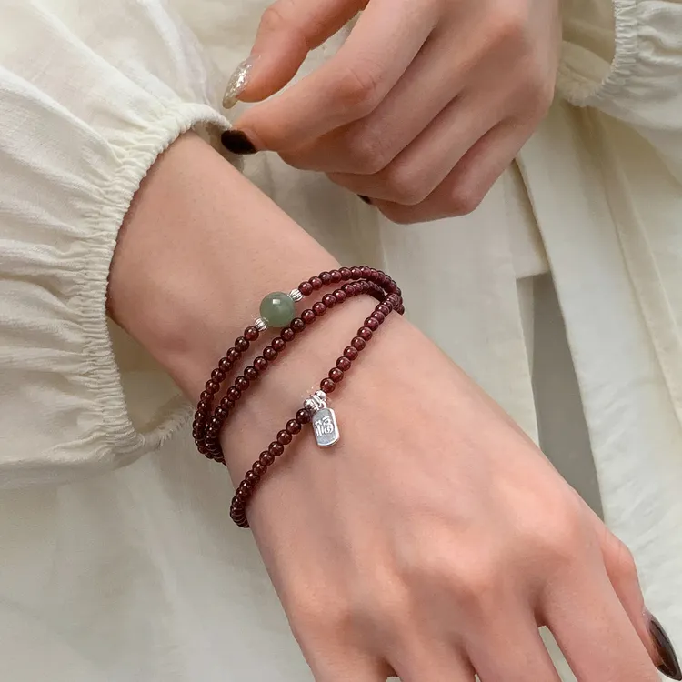 925银手链 925银多层串珠手链小众闺蜜新本命年马红色手串女叠戴