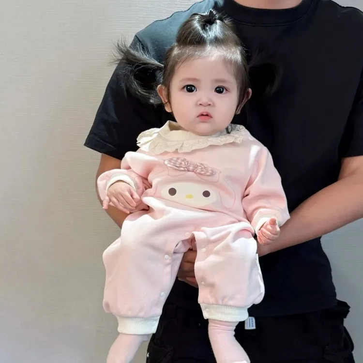 连体衣婴儿春秋款可爱宝宝超萌衣服甜美韩系婴幼儿花边领外出爬服