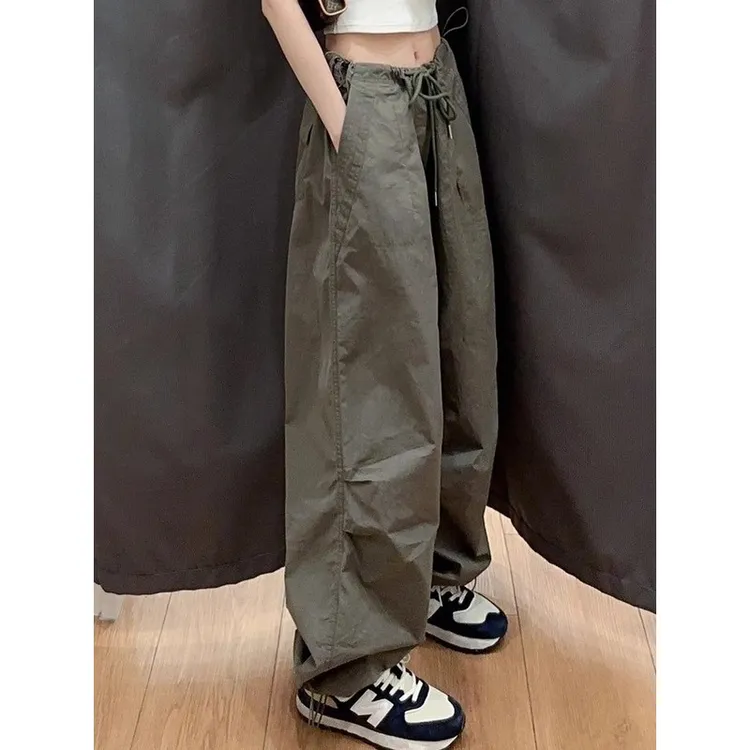 军绿色工装裤女夏季速干美式高街口袋宽松运动裤高腰显瘦阔腿裤子
