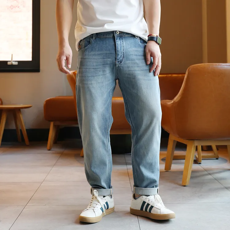夏季牛仔裤男士修身小脚裤子浅蓝色四面弹超薄柔软净版长裤休闲