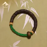 宝梵陀 沉香沉⽔奇楠⽚珠翡翠跑环⼿串8449