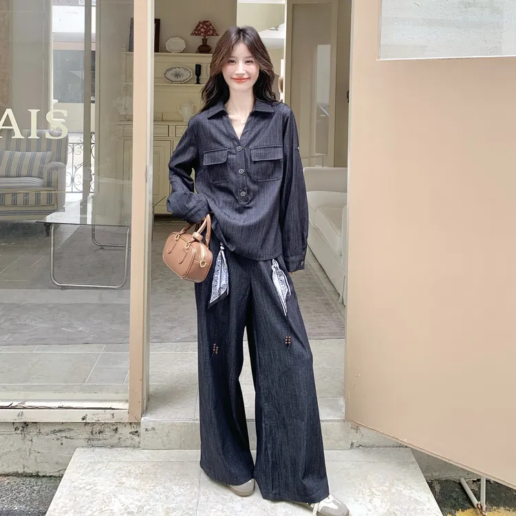 深蓝色复古牛仔上衣阔腿裤套装女2025春秋季新款松弛感休闲两件套