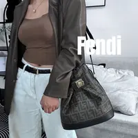 修复品8613873/FENDI/芬迪老花水桶包 配皮换新
